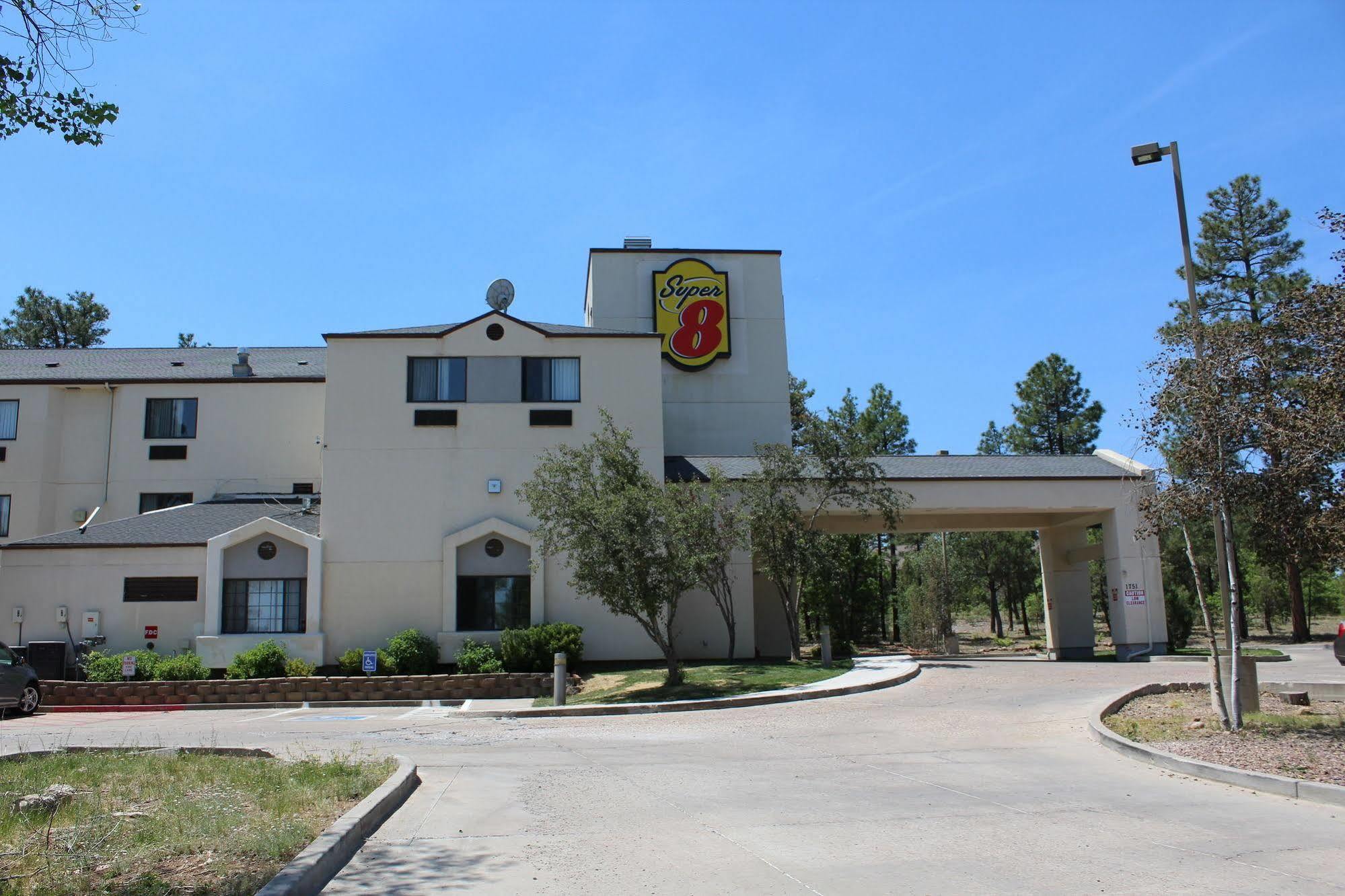 Super 8 By Wyndham Show Low Hotel Exterior photo